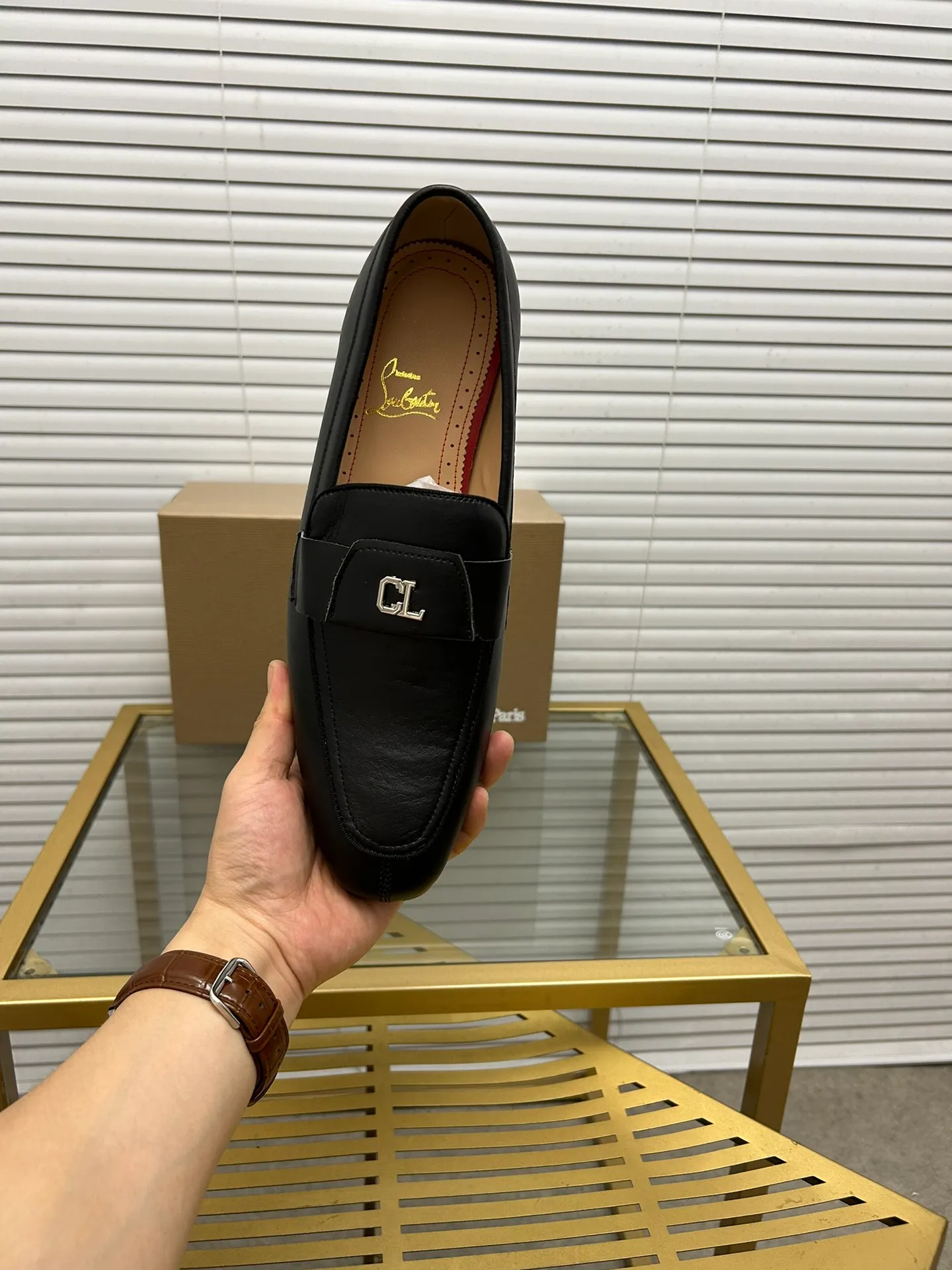 (Customized model) Ex-factory price is 520. christian louboutin (CL red sole shoes) counter series, casual sneakers for couples 📢 📢 📢 Exclusive hot style release 🎈🎈💪 Movable latex feet 👻 Finished outsole line [Proud] 😝Female 35-40# Male 38#-46, global supply😝 [Top version]: Original imported genuine leather upper, top original leather lining, original molded TPU outsole, original 1:1 detail processing, original shoe last,